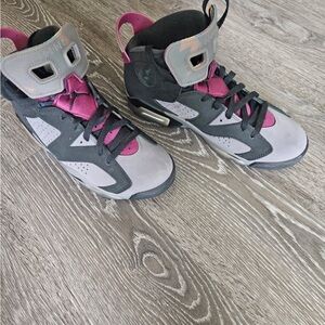 Men's Gray and Pink High-Top Sneakers